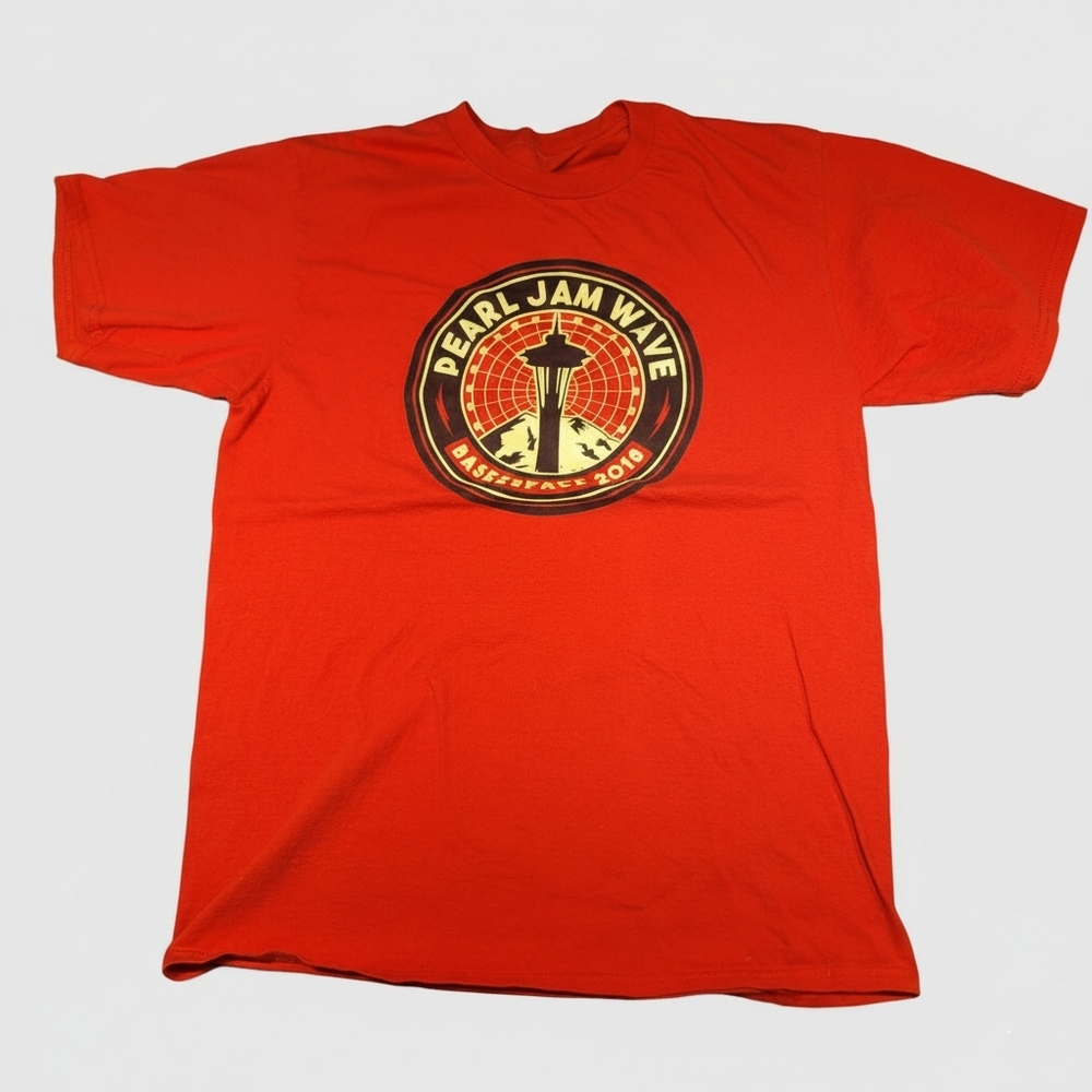 Pearl Jam Seattle Base2Space 2018 Shirt Est. Size Small